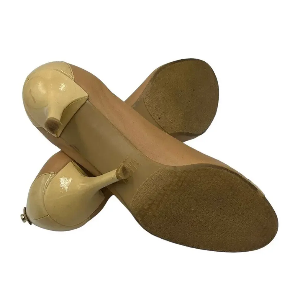 Stuart Weitzman Nude Tan Leather Patent Cap Toe Classic Heel Gold‎ Accent Sz 9.5